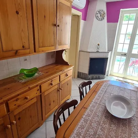 Holiday home Casa Rosa Sogliano Cavour
