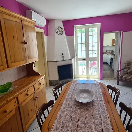Casa Rosa Holiday home *