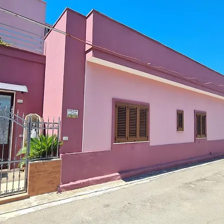 Casa Rosa Holiday home Sogliano Cavour