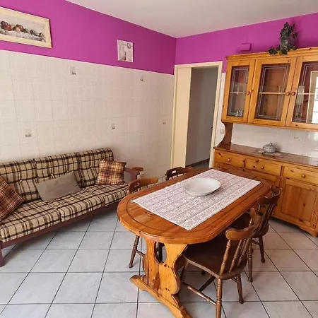 Holiday home Casa Rosa Sogliano Cavour