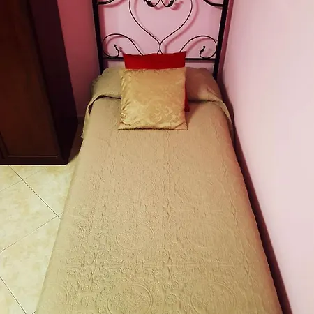Casa Rosa Holiday home Sogliano Cavour