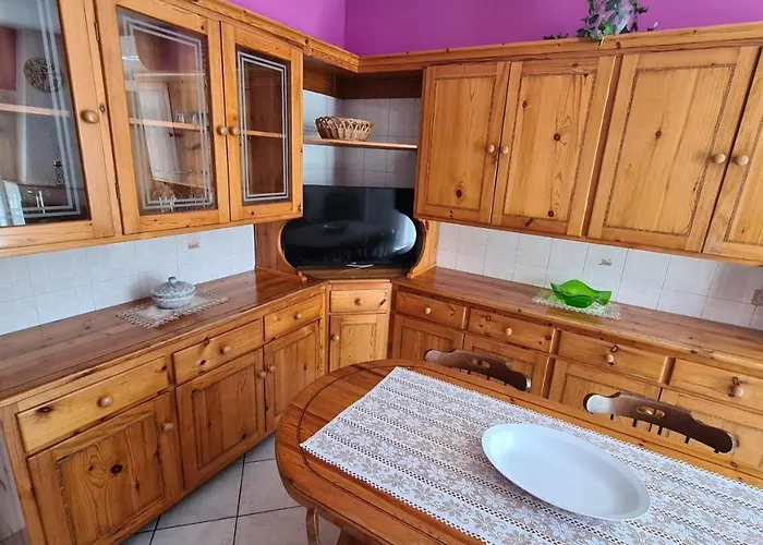 Holiday home Casa Rosa Sogliano Cavour